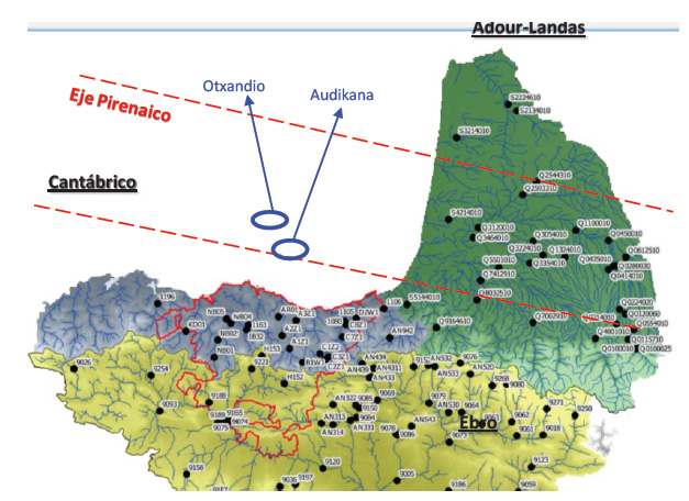 Aztertutako estazioen kokalekua eta kodea. Azterlan honetan erabilitako zonazio espazial orokorra: Aturri-Landetako, Kantauriko eta Ebroko arro hidrografikoak. Horrez gain, aintzat hartuda Pirinioetako ardatza ere (kantaurialdea eta Pirinioak).