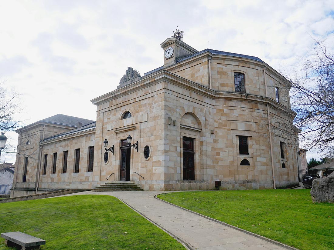 Conjunto de la Casa de Juntas de Bizkaia