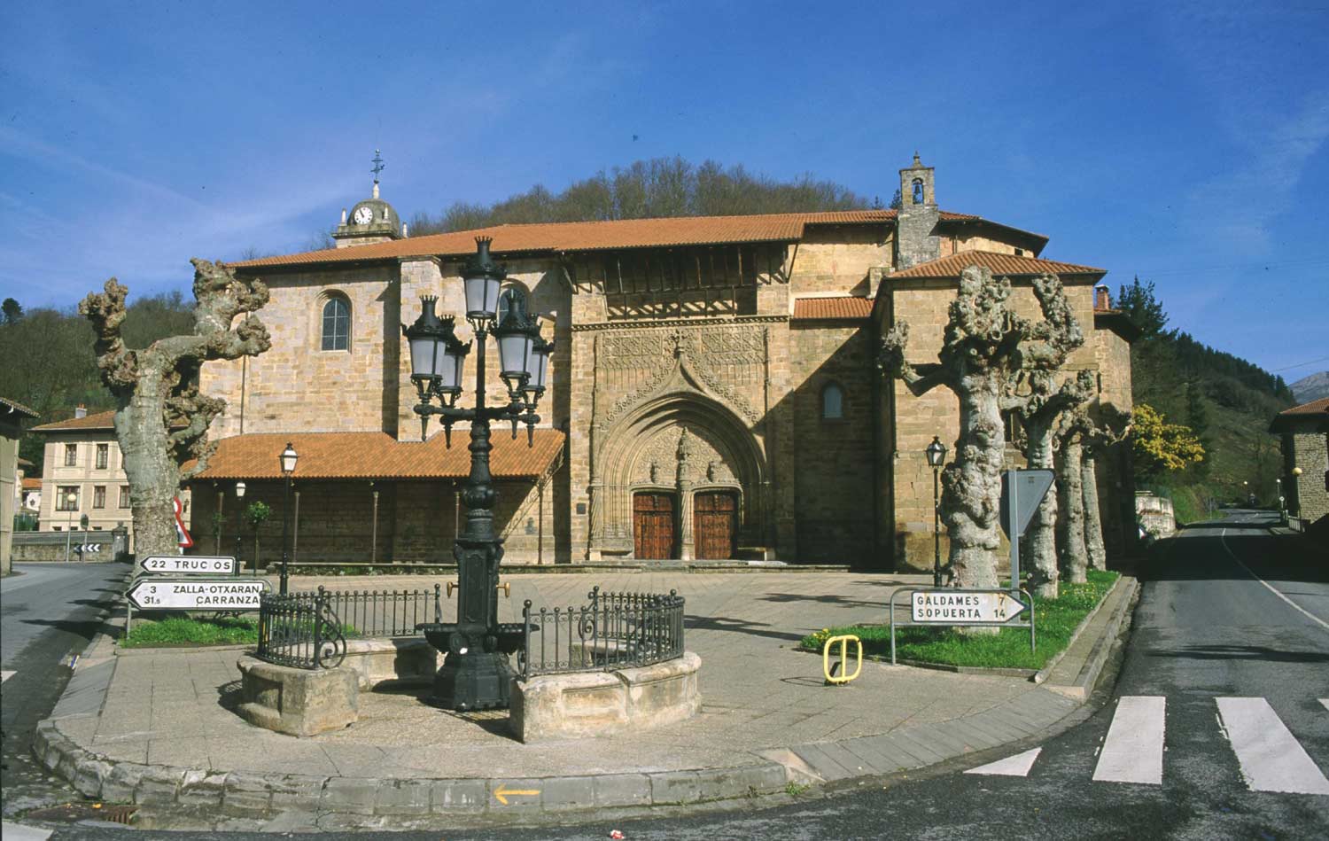 Iglesia de Santa María