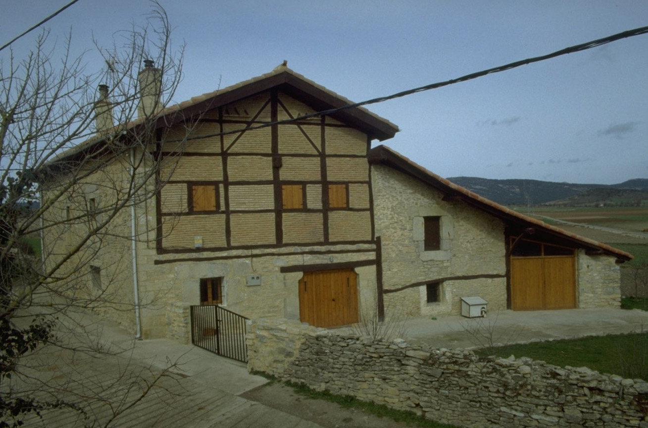 Casa Alto Mendía