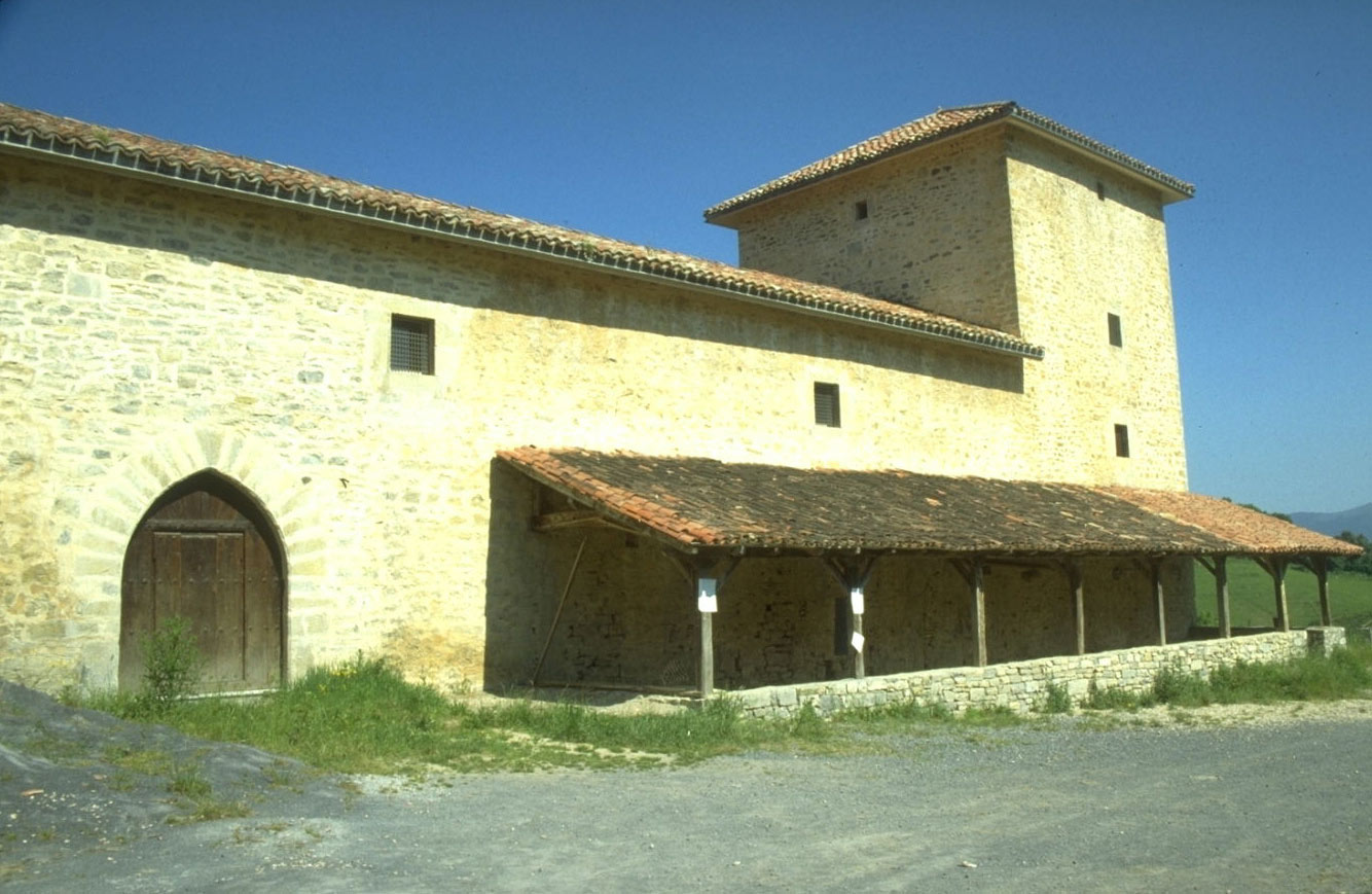 Palacio casa solar de Ayala