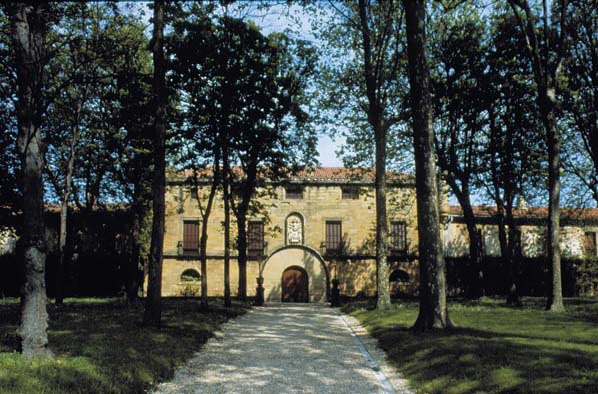 Palacio de Narros